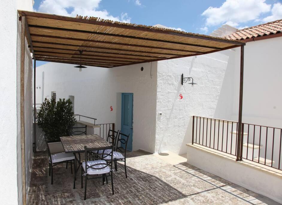 Rosso In Corte - Salento - Corte Dei Colori Spongano Eksteriør billede