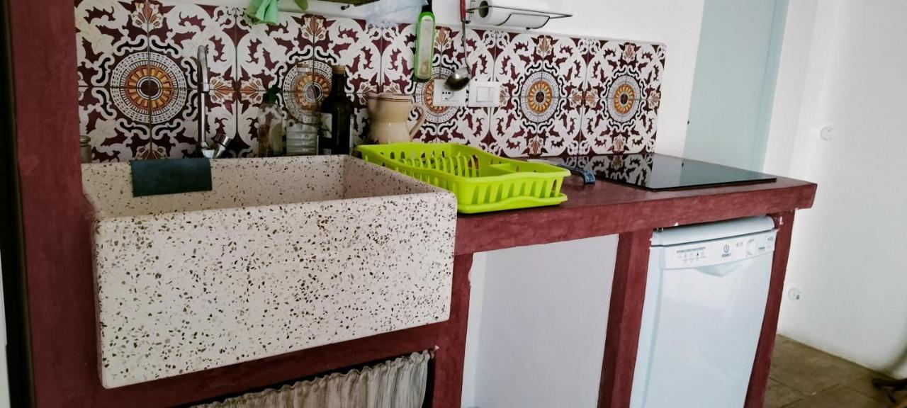 Rosso In Corte - Salento - Corte Dei Colori Spongano Eksteriør billede